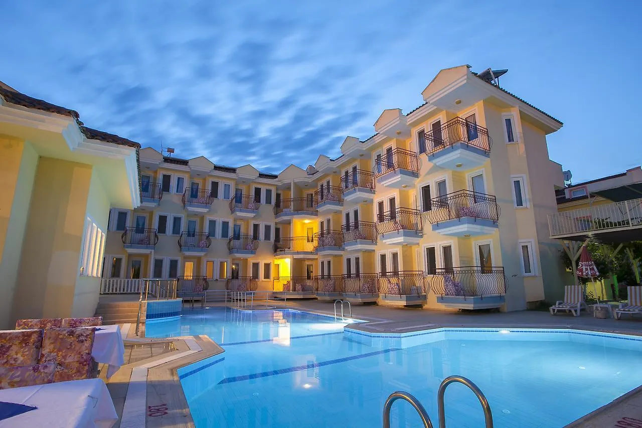 **  Sevi Hotel Fethiye Turkije